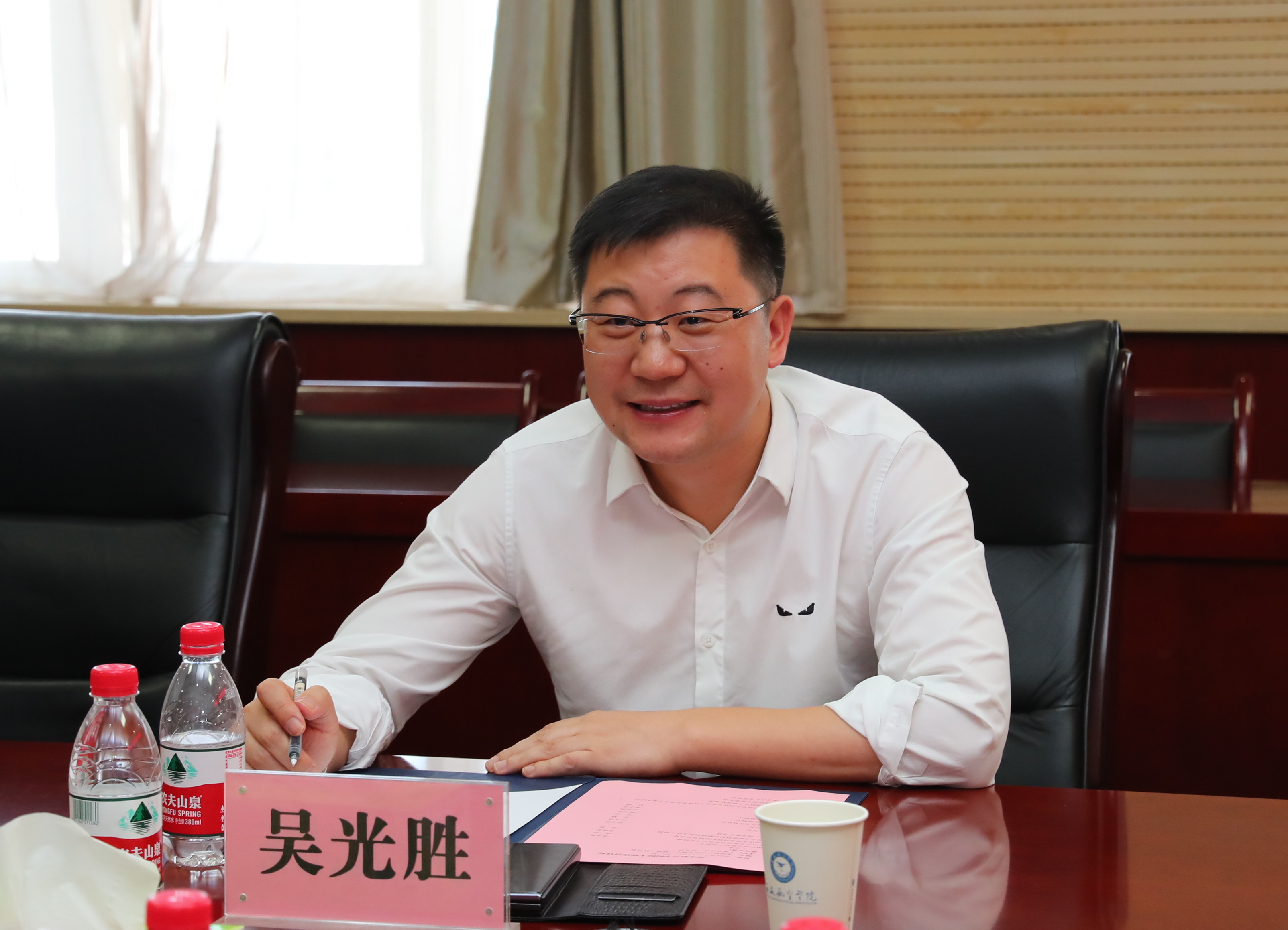 俄罗斯自然科学院外籍院士吴光胜一行来校交流座谈-西安航空学院